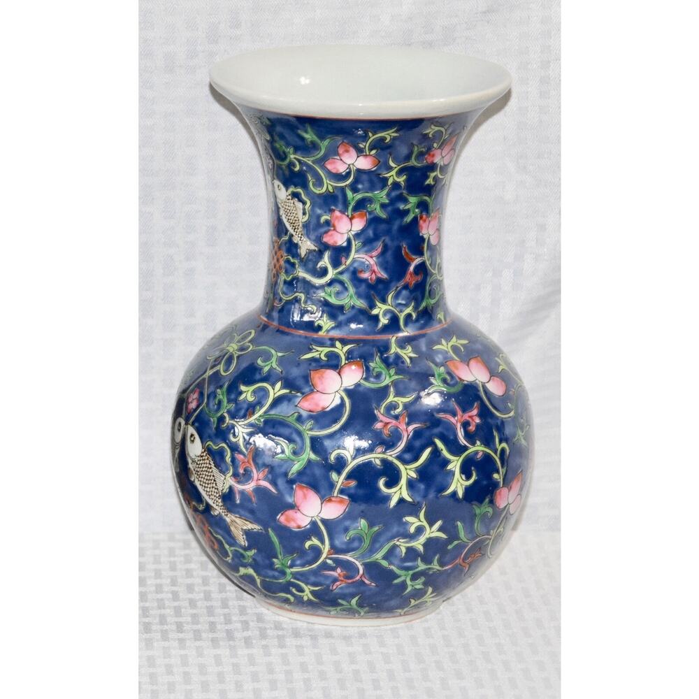 Japanese Enamelled Ceramic Hand Painted Peaches and Fish Trumpet Vase - Picture 4 of 7